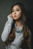 Angeli Khang