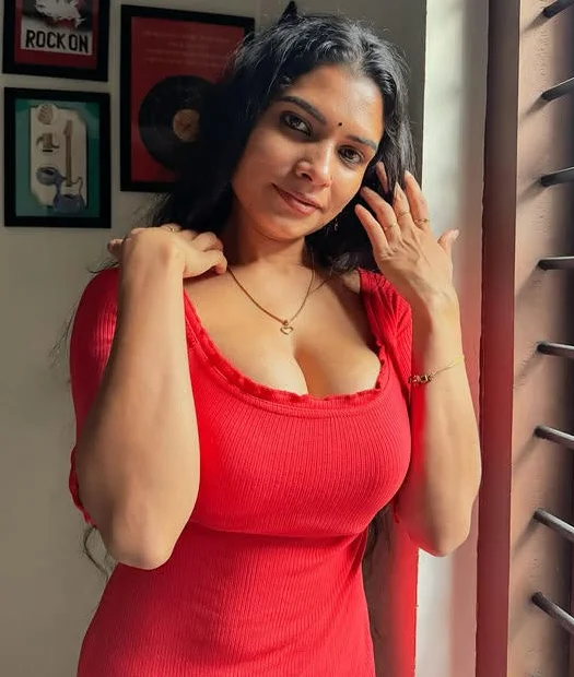 Resmi R Nair, Resmi R Nair images, Resmi R Nair photos