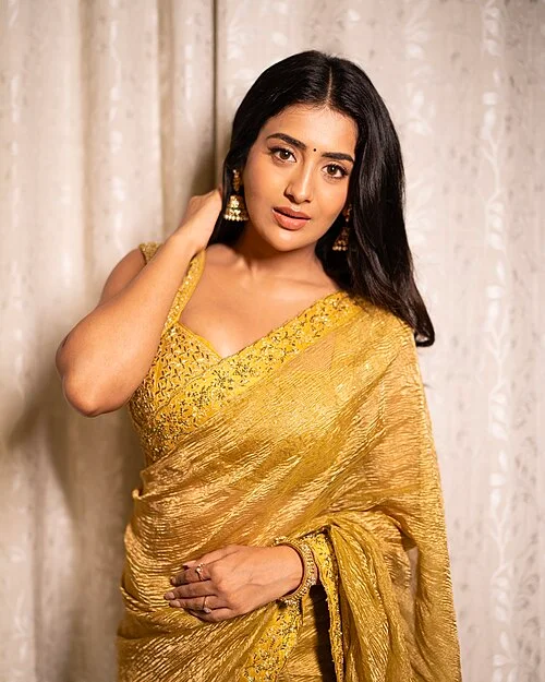 RASHI SINGH