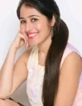 Shanaya Jha (Prajakta)